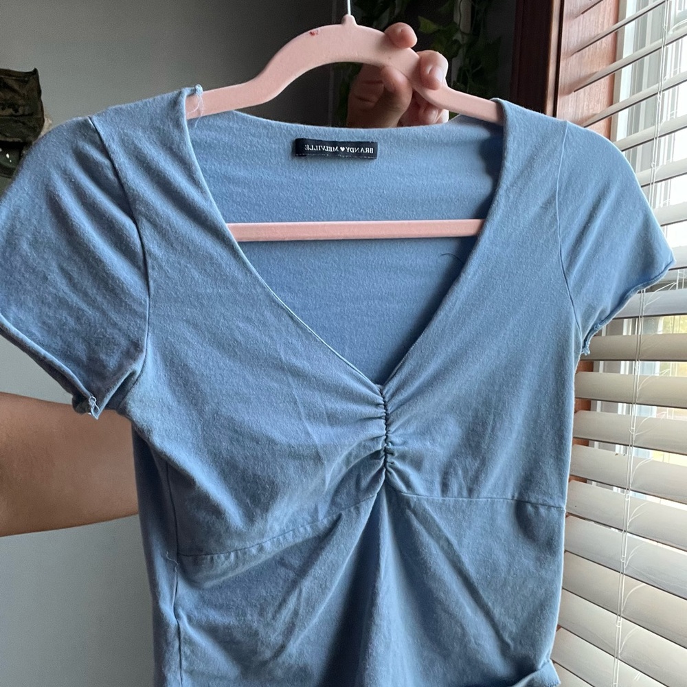 Brandy Melville v neck tee